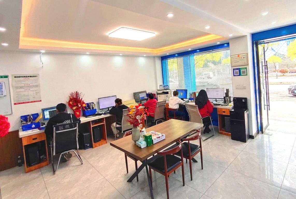 策劃設計部集中辦公區(qū)